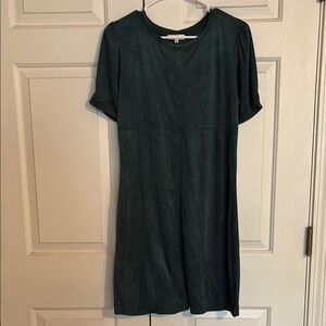 Boutique Velvet green dress